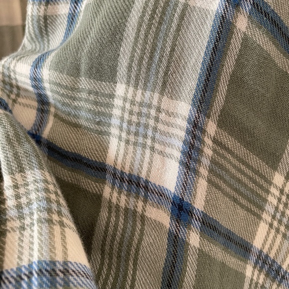 Marks and Spencer Super soft shirt - Picture 9 of 14